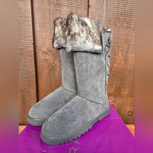 Gray Microsuede Lace Up Winter Boots NIB 90s Y2K